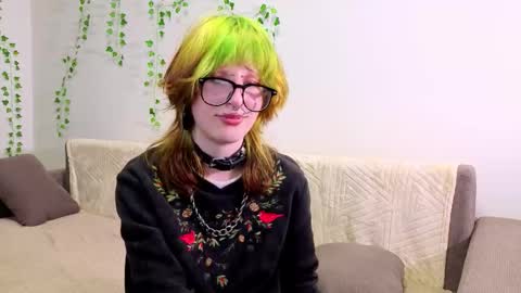 Snapshot of veolatownson chatting on 20, 9, 2025 Erica online show from 20, 9, 2025