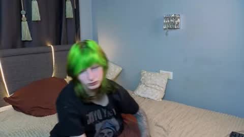 Snapshot of veolatownson chatting on 29, 9, 2025 Erica online show from 29, 9, 2025