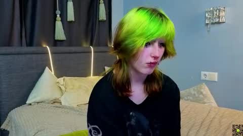 Snapshot of veolatownson chatting on 13, 10, 2025 Erica online show from 13, 10, 2025