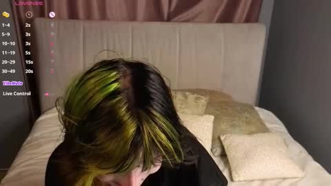 Erica online show from 30, 10, 2025