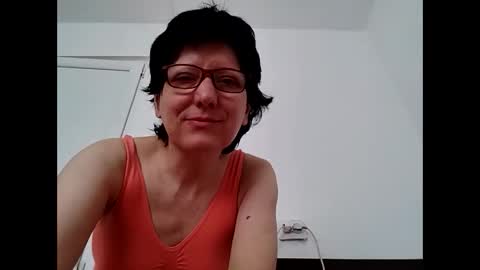 Snapshot of vera_elle chatting on 28, 4, 2026 Vera online show from 28, 4, 2026
