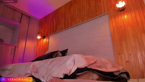 veraswan1 online show from 19, 12, 2024