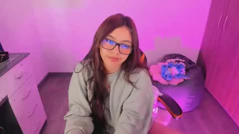 Verolake online show from 16, 10, 2025