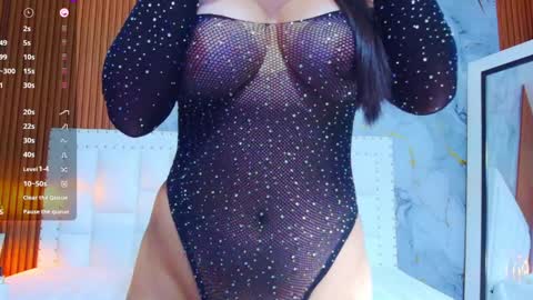 Veronica online show from 4, 2, 2025