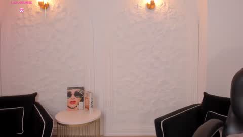 Snapshot of veronicablue1 chatting on 28, 7, 2026 Vero online show from 28, 7, 2026