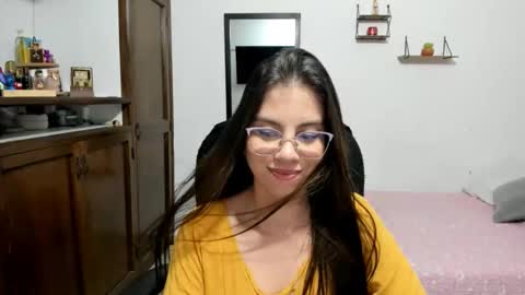 Veronica Miller online show from 28, 5, 2026