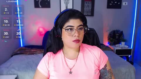 Miss Veronika online show from 30, 12, 2024