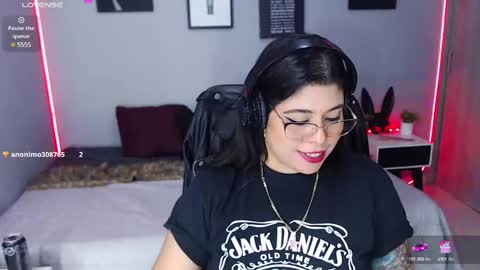 Miss Veronika online show from 11, 2, 2025