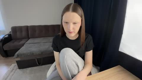 Karina followed me bb online show from 20, 4, 2026