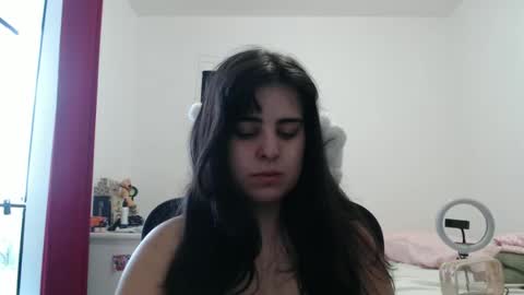 Snapshot of veruca99 chatting on 22, 3, 2026 veruca99 online show from 22, 3, 2026