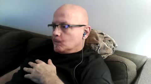 Snapshot of veryharrrrd chatting on 3, 1, 2025  Marco  online show from 3, 1, 2025