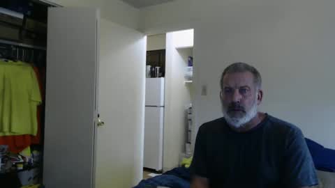 hairy man online show from 10, 9, 2025