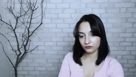 Snapshot of veryveryshygirl chatting on 1, 3, 2025 Ana online show from 1, 3, 2025