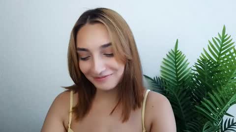 Snapshot of veryveryshygirl chatting on 9, 9, 2025 Ana online show from 9, 9, 2025