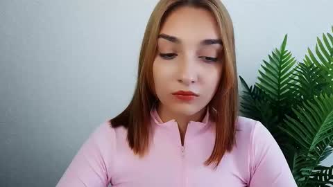 Snapshot of veryveryshygirl chatting on 15, 9, 2025 Ana online show from 15, 9, 2025