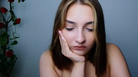 Snapshot of veryveryshygirl chatting on 22, 11, 2025 Ana online show from 22, 11, 2025