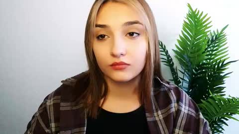 Snapshot of veryveryshygirl chatting on 20, 2, 2026 Ana online show from 20, 2, 2026