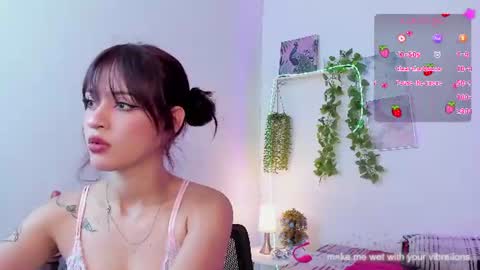 Snapshot of vexa_rosie chatting on 27, 6, 2026 hi im vexa online show from 27, 6, 2026