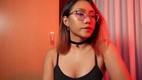 Snapshot of vexanyx chatting on 25, 5, 2026 Vexa Nyx online show from 25, 5, 2026