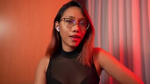 Snapshot of vexanyx chatting on 28, 5, 2026 Vexa Nyx online show from 28, 5, 2026