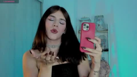 Snapshot of viamiel chatting on 2, 8, 2026 Viamel online show from 2, 8, 2026