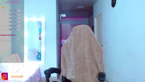 Ariana  online show from 8, 11, 2025