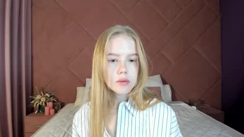 Snapshot of vicki_todd chatting on 20, 10, 2025 vicki todd online show from 20, 10, 2025