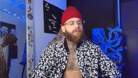 Snapshot of vickingcock7 chatting on 23, 12, 2025 vickingcock7 online show from 23, 12, 2025