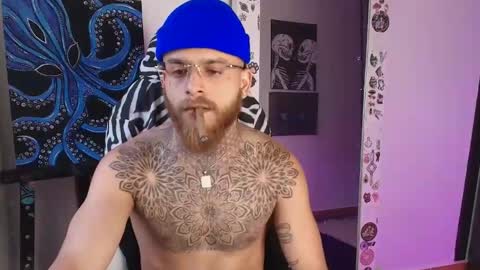 Snapshot of vickingcock7 chatting on 7, 2, 2026 vickingcock7 online show from 7, 2, 2026