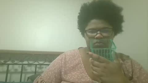 vickiryder56 online show from 12, 4, 2026