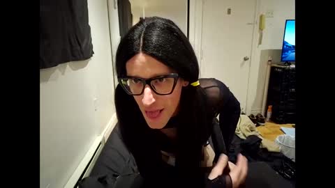 vicky_crossdresser online show from 22, 10, 2025
