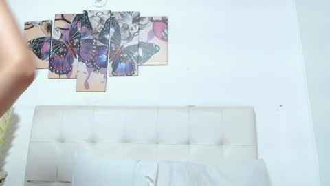 Snapshot of vicky_lane chatting on 26, 5, 2026 vicky_lane online show from 26, 5, 2026
