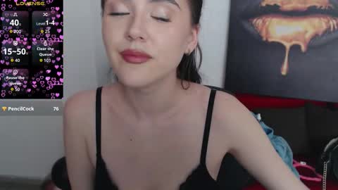 Victoria online show from 5, 12, 2025