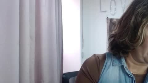 Hi guys   Im victoria  Be the one who can control me in PVT online show from 2, 2, 2026