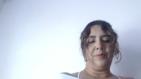 Hi guys   Im victoria  Be the one who can control me in PVT online show from 25, 4, 2026