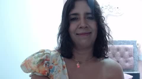Hi guys   Im victoria  Be the one who can control me in PVT online show from 22, 6, 2026
