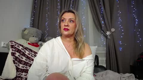 victoria50 online show from 3, 1, 2025