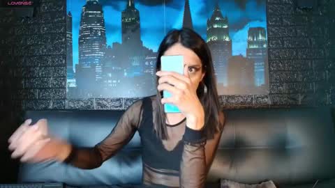 Snapshot of victoria_badgal chatting on 18, 12, 2025 Victoria online show from 18, 12, 2025