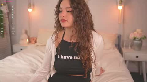 Snapshot of victoria_karma chatting on 25, 9, 2025       online show from 25, 9, 2025