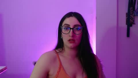 Victoria online show from 15, 12, 2025