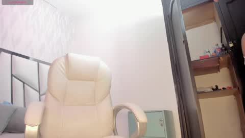 Victoria Sofia online show from 7, 5, 2026