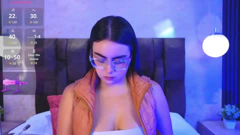 Snapshot of victoriaandrade chatting on 20, 4, 2026 Victoria Andrade online show from 20, 4, 2026