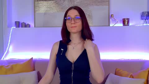 Victoria online show from 5, 2, 2025