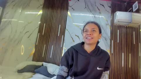 Victoria  online show from 5, 1, 2026