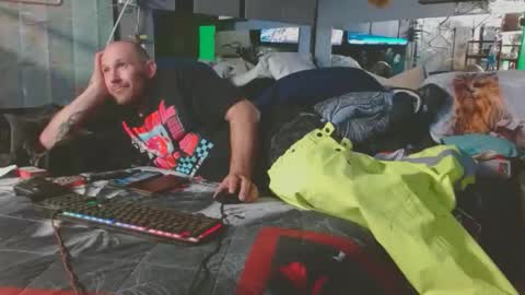 victoriajohn online show from 6, 11, 2025