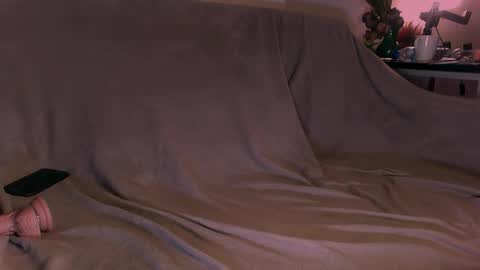 Eva and Victor online show from 5, 10, 2025