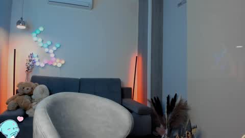 Viktoria online show from 13, 12, 2024