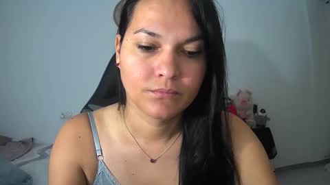 Snapshot of victorigamers chatting on 5, 11, 2025 victorigamers online show from 5, 11, 2025