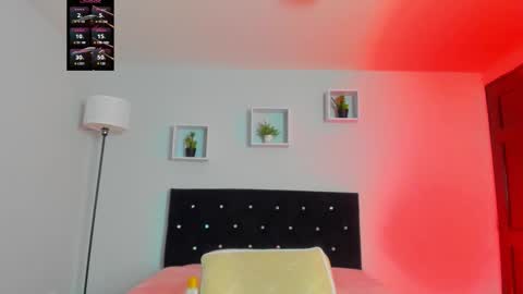 Snapshot of victoriia_rose_ chatting on 25, 4, 2026 victoriia_rose_ online show from 25, 4, 2026
