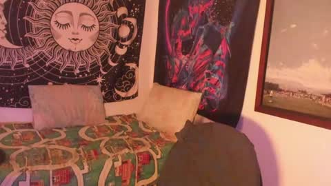 Snapshot of victorino_jhonson chatting on 8, 12, 2024 Victorino Jhonson online show from 8, 12, 2024